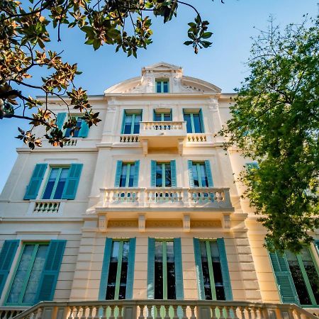 Banana'S Camp Hostel Cannes Luaran gambar